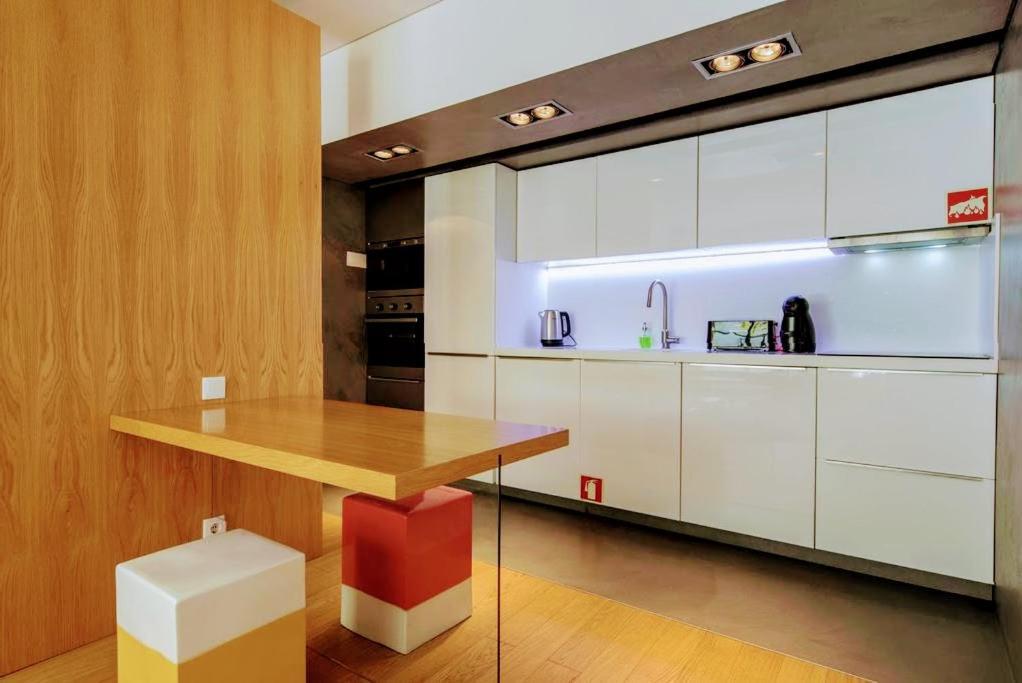 Apartment Marques De Pombal Terrace By Village Lissabon
